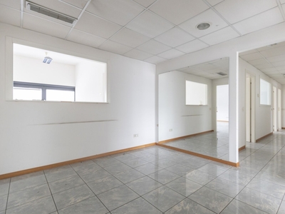 Ufficio di 242 m² in Ancona