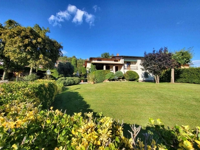 Villa in vendita a Pescaglia Lucca San Martino In Freddana