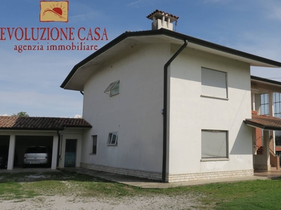 Casa indipendente con terrazzo, San Pier d'Isonzo san zanut