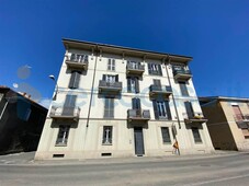 Appartamento Trilocale in ottime condizioni in vendita a Alessandria