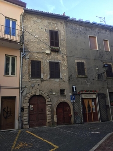 Quadrilocale in Via Vittorio Emanuele, Acuto, 2 bagni, 122 m²