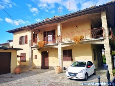 Ville, villette, terratetti Torrita di Siena cucina: Abitabile,