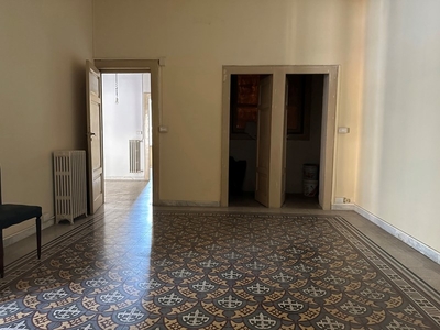 Appartamento in Vendita a Avellino, 183'000€, 140 m²