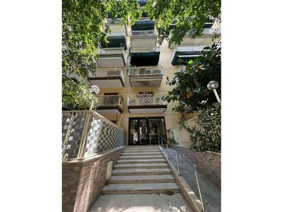 Appartamento in VIA Guido Jung 1, Palermo, 6 locali, 2 bagni, 183 m²