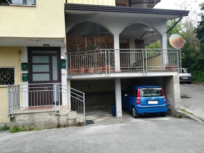 Quadrilocale in Vendita a Avellino, 165'000€, 140 m²