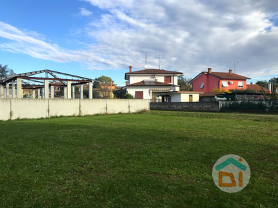 terreno residenziale in vendita a Gradisca d'Isonzo