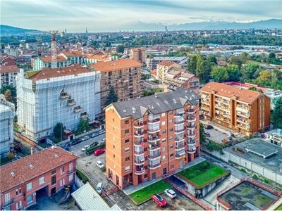 Appartamento in Strada Del Cascinotto, 17, Torino (TO)