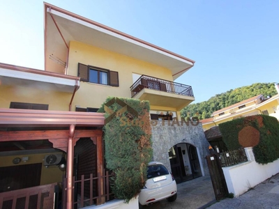 villa in vendita a Marano Marchesato