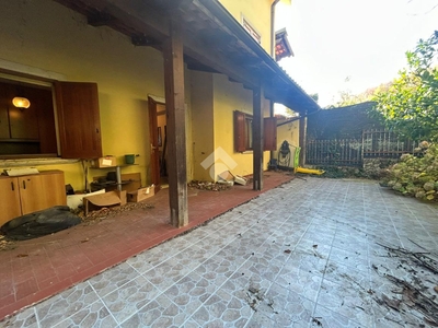 Appartamento in vendita a Cerisano