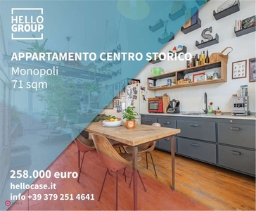 Appartamento in Vendita in Via Giuseppe Garibaldi a Monopoli