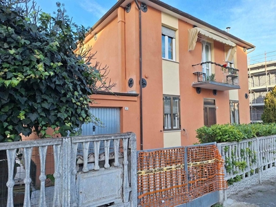 Appartamento indipendente in vendita a San Severino Marche Macerata Quartiere San Michele