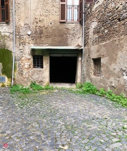 Cantina/Solaio in Vendita in Via delle Cantine a Bracciano