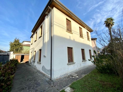 Casa singola in vendita a Venezia Mestre
