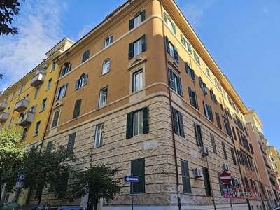 Monolocale in Via Collazia, Roma, 1 bagno, 40 m², seminterrato