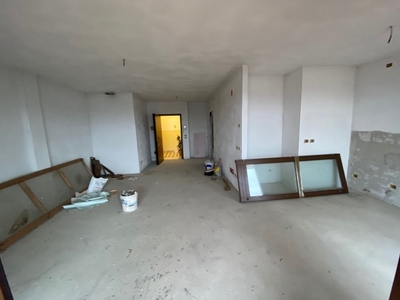 Quadrilocale in Vendita a Perugia, zona PERUGIA, 250'000€, 110 m²