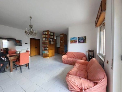 Quadrilocale in Via San Giovanni, Pellezzano, 2 bagni, 125 m²