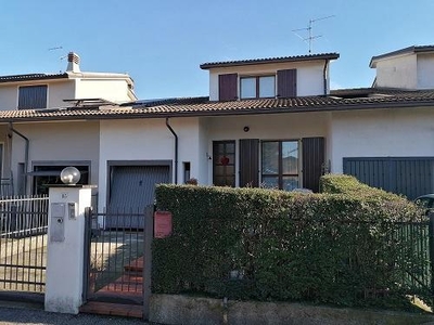 Villa a schiera in vendita a Monte Cremasco