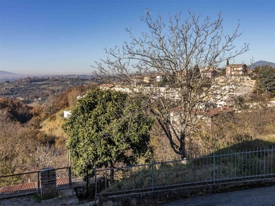 Villa bifamiliare in vendita a Poggio Mirteto Rieti Fuori Dazio