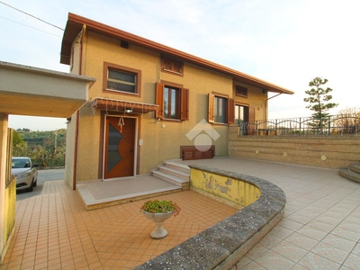 Villa in vendita a Ortona