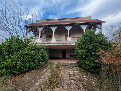 Villa in vendita a Tito Potenza Tito Scalo