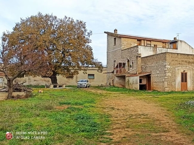Villa in Vendita in Via mellitto a Sannicandro di Bari
