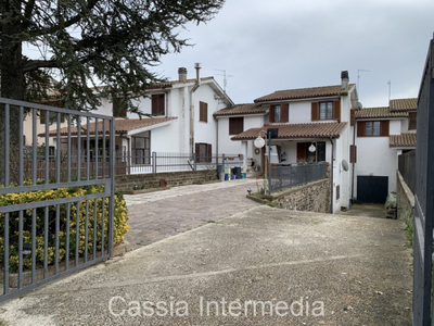 villa in vendita a Castel Sant'Elia