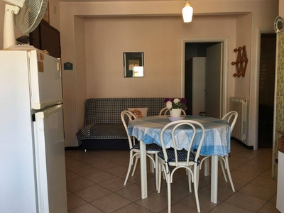 Appartamento in affitto a Spotorno Savona