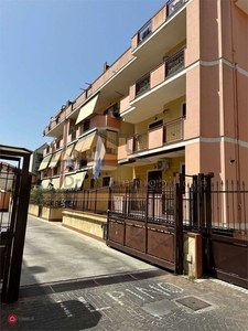 Appartamento in Affitto in Via G. Romagnosi a Giugliano in Campania