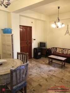 Appartamento in Affitto in Via Sbarre Inferiori Vico Cieco a Reggio Calabria