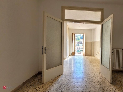 Appartamento in Affitto in Viale Dei Mille a Firenze
