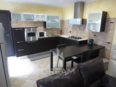 Appartamento in Vendita a Cagliari, zona Bonaria, 330'000€, 130 m²