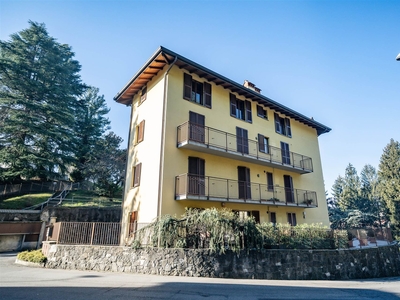 Appartamento in vendita a Galbiate Lecco