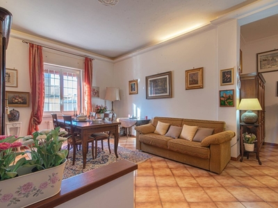 Appartamento in Vendita a Roma, zona Ostia, 229'000€, 110 m², arredato