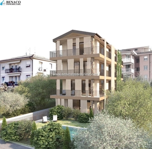 Appartamento in vendita a Torri Del Benaco Verona