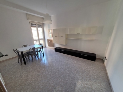 Bilocale in Affitto a Asti, 430€, 55 m², arredato