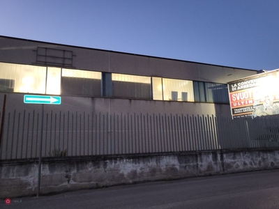 Negozio/Locale commerciale in Affitto in Via Antonio Pacinotti 20 a Pontecagnano Faiano