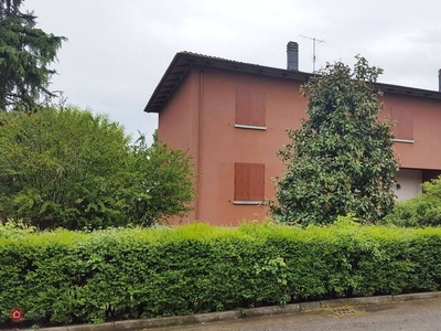 Casa Bi/Trifamiliare in Affitto in Via della Salute a Bologna