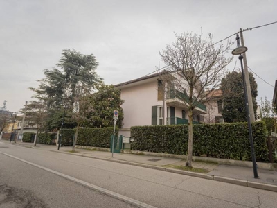 Casa Bi - Trifamiliare in Vendita a Padova Arcella - Buon Pastore