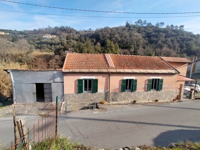 Casa singola in vendita a Quiliano Savona