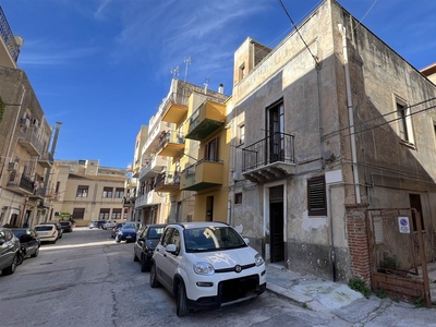 Casa singola in Via Sant'Agostino 15 a Sciacca