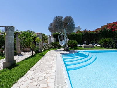 Villa Lisa Garden and Pool