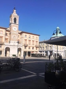 Negozio/Locale commerciale in Affitto in Piazza Tre Martiri a Rimini