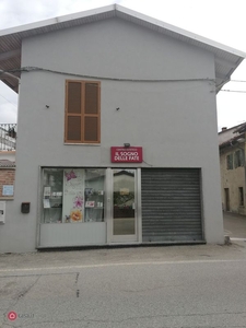 Negozio/Locale commerciale in Affitto in Via Chiaverano 30 a Cascinette d'Ivrea
