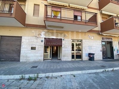 Negozio/Locale commerciale in Affitto in Via Istria a Trani