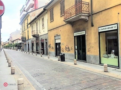Negozio/Locale commerciale in Affitto in Via Madonna 97 a Rho