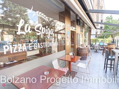 Negozio/Locale commerciale in Affitto in Via Michael Gaismair a Bolzano