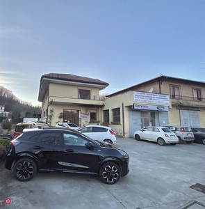 Negozio/Locale commerciale in Affitto in Via Valle Rotelle a Genazzano