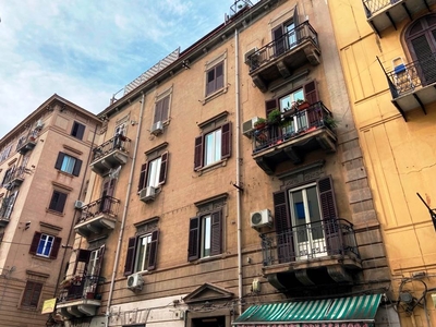 Quadrilocale in Via Veneziano 49 in zona Dante a Palermo