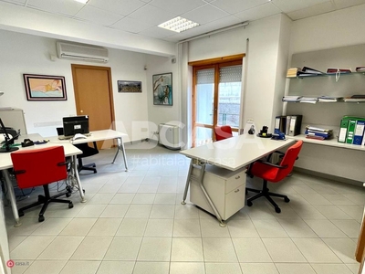 Ufficio in Affitto in Via Acquavivola a Velletri