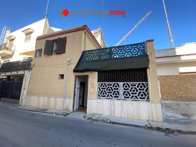 villa indipendente in vendita a Bari